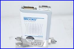 Brooks Instrument GF Series GF040CXXC-0008200C-T1AVP4-XXXXAX-70F Mass Flow Contr