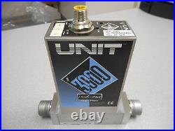 Unit Instruments Ufm-3165 Series 3000 Mass Flow Controller Gasn2 Range60 Slm